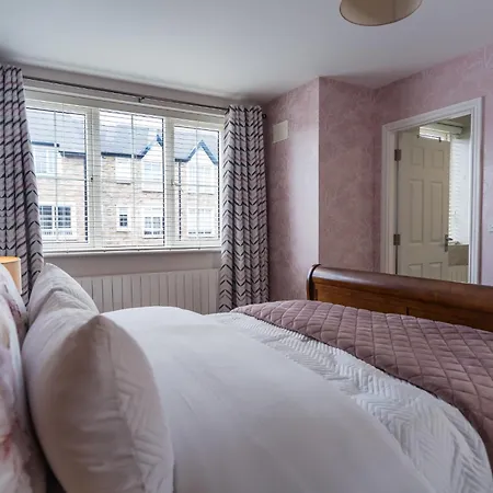 Dublin Premier Проживание в семье *