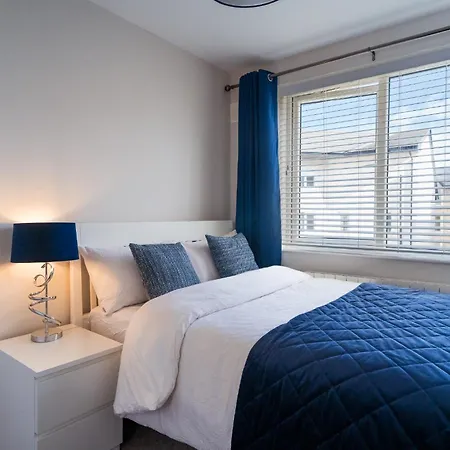 Dublin Premier Проживание в семье *