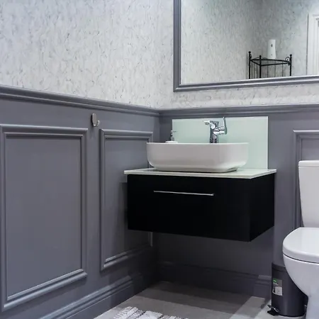 Dublin Premier Проживание в семье